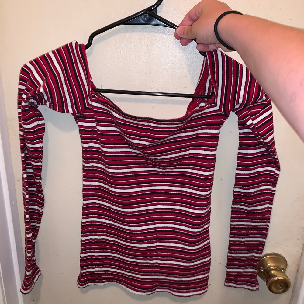 Off the Shoulder Long Sleeve